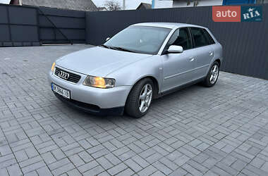 Хетчбек Audi A3 2001 в Костопілі