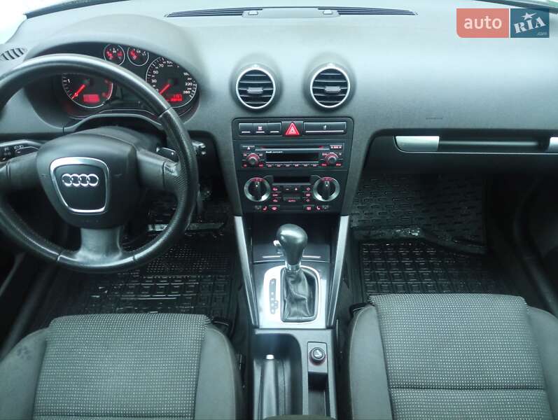 Хэтчбек Audi A3 2006 в Луцке фото 30 Хэтчбек Audi A3 2006 в Луцке