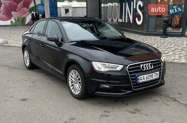 Седан Audi A3 2016 в Києві