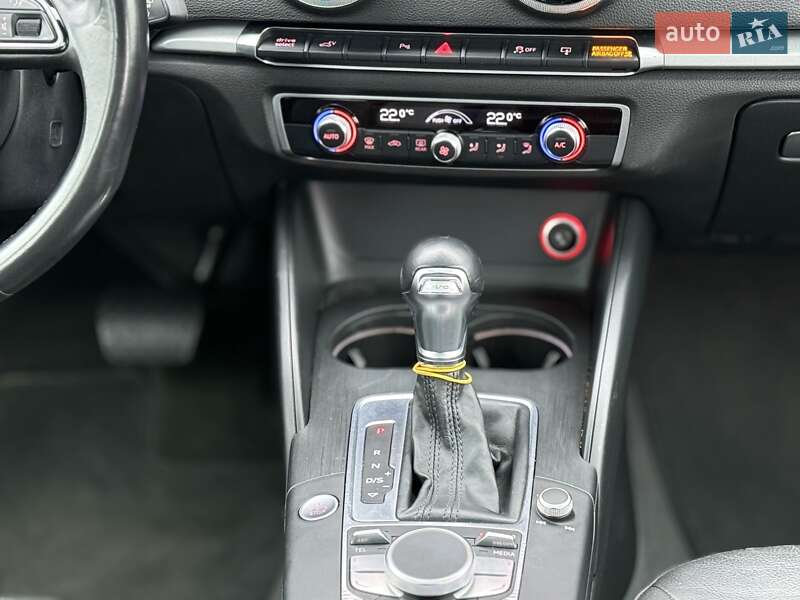 Хэтчбек Audi A3 2016 в Одессе