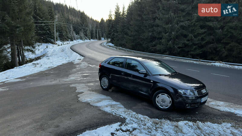 Хетчбек Audi A3 2004 в Долині