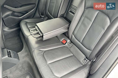 Хэтчбек Audi A3 2015 в 