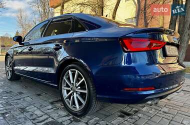 Седан Audi A3 2015 в Дніпрі