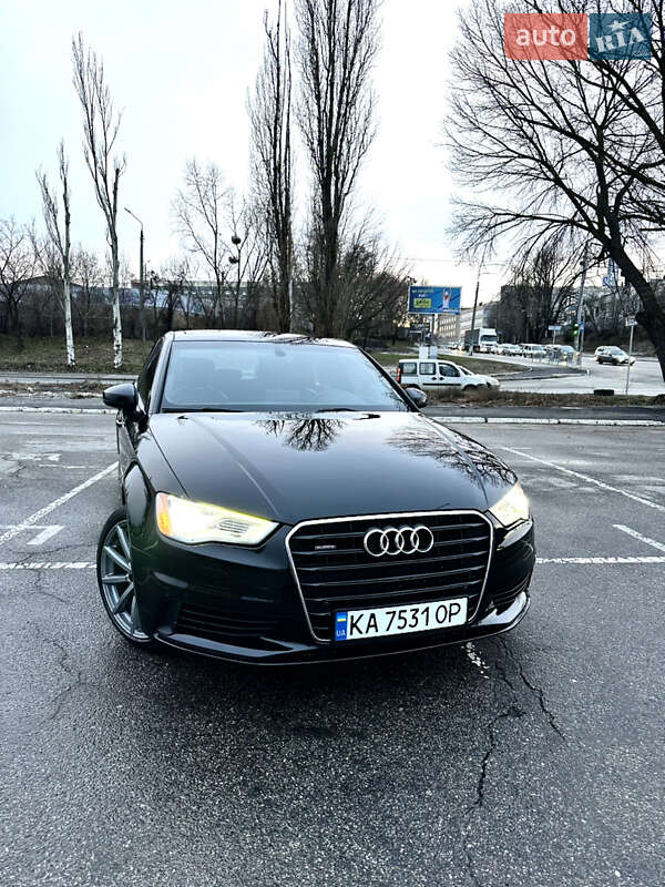 Седан Audi A3 2015 в Киеве