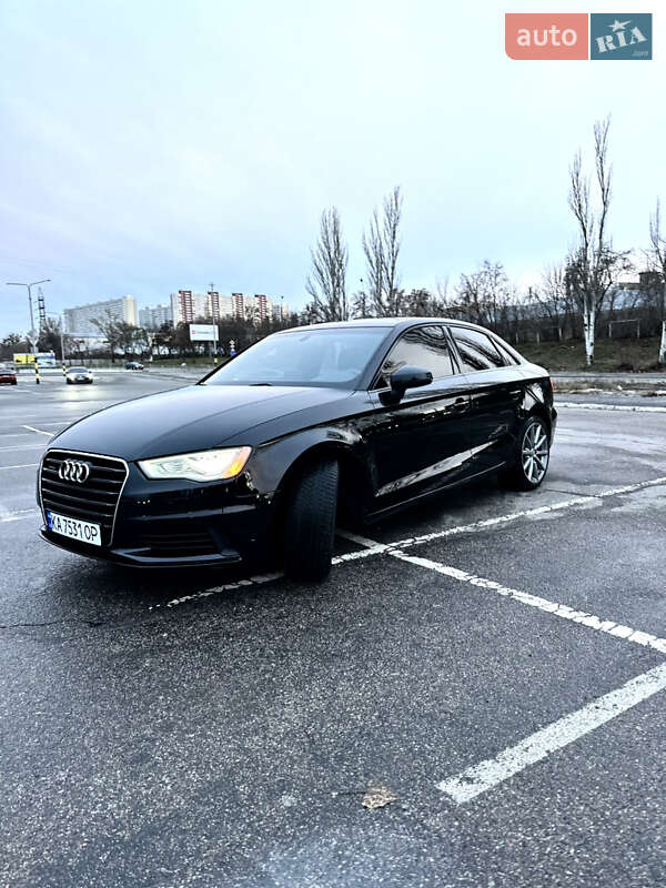 Седан Audi A3 2015 в Киеве
