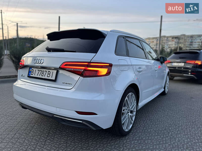Хетчбек Audi A3 2017 в Полтаві фото 14 Хетчбек Audi A3 2017 в Полтаві