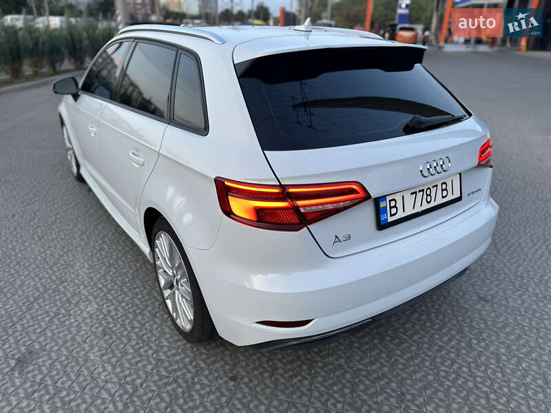 Хетчбек Audi A3 2017 в Полтаві фото 18 Хетчбек Audi A3 2017 в Полтаві