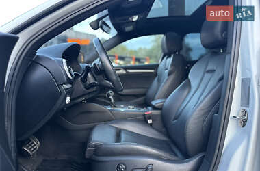 Хэтчбек Audi A3 2017 в 