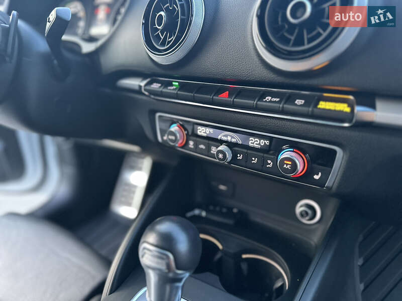 Хетчбек Audi A3 2017 в Полтаві фото 46 Хетчбек Audi A3 2017 в Полтаві