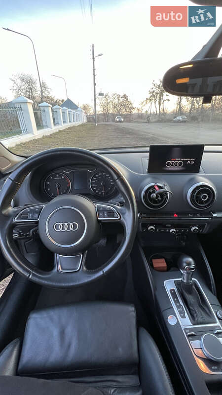 Кабриолет Audi A3 2014 в Полтаве