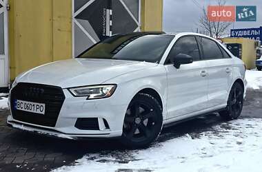 Седан Audi A3 2018 в Львові