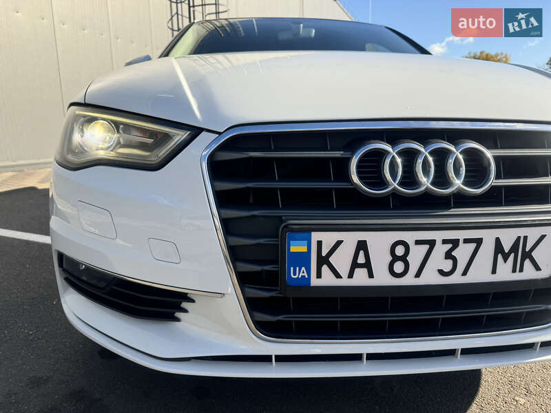 Седан Audi A3 2016 в Києві