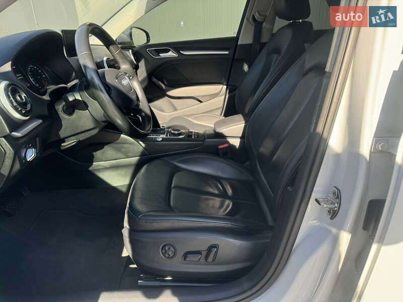 Седан Audi A3 2016 в Києві