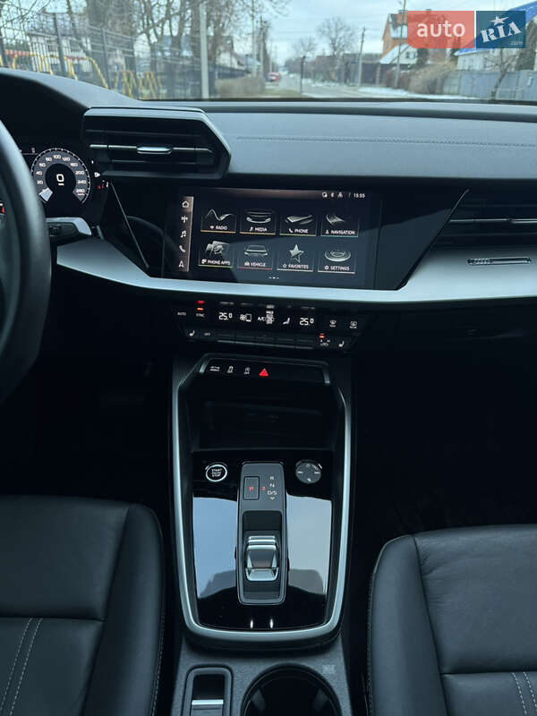 Седан Audi A3 2022 в Борисполе