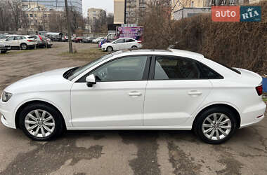 Седан Audi A3 2015 в Києві