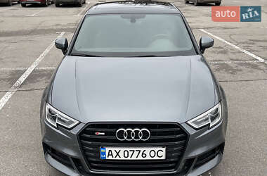 Седан Audi A3 2016 в 