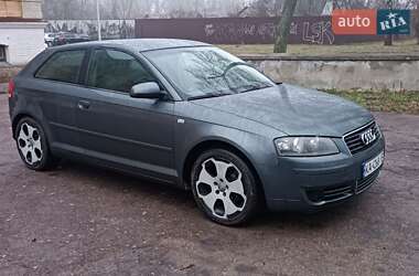 Хетчбек Audi A3 2003 в Чернігові