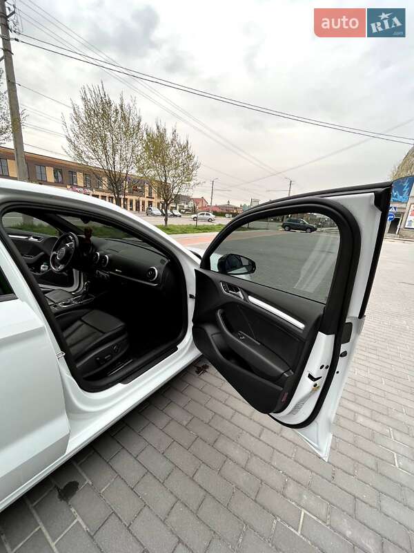 Седан Audi A3 2015 в Білій Церкві