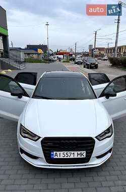 Седан Audi A3 2015 в 