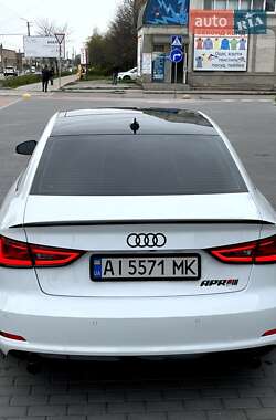 Седан Audi A3 2015 в 