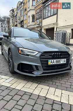 Седан Audi A3 2019 в 