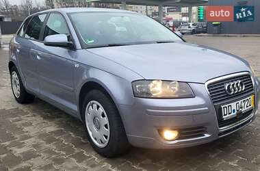 Хэтчбек Audi A3 2006 в 