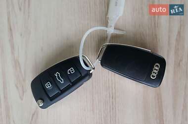 Хэтчбек Audi A3 2006 в 