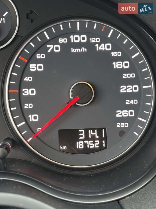 Хэтчбек Audi A3 2010 в Сумах
