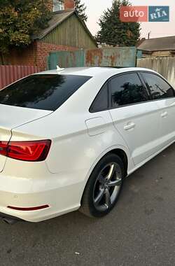 Седан Audi A3 2015 в 
