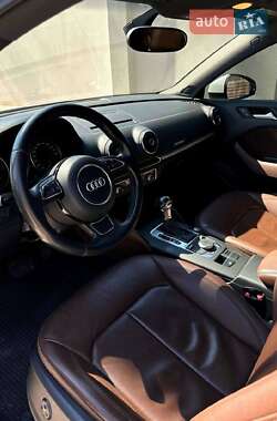 Седан Audi A3 2014 в Львове