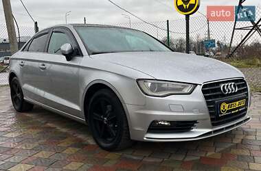 Седан Audi A3 2015 в 