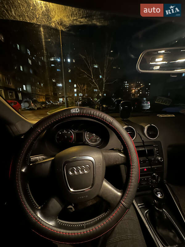 Хэтчбек Audi A3 2009 в Ратным