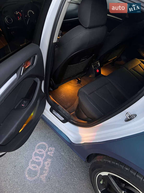 Седан Audi A3 2013 в Днепре