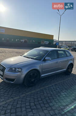 Хетчбек Audi A3 2004 в Мукачевому