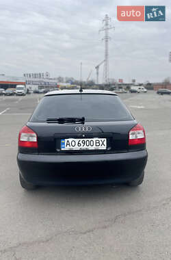 Хэтчбек Audi A3 2002 в Ужгороде