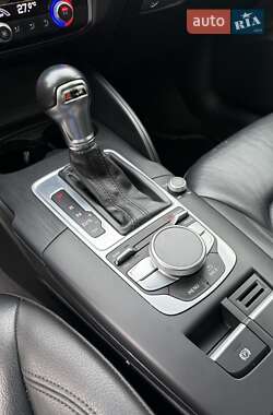 Седан Audi A3 2015 в Львове