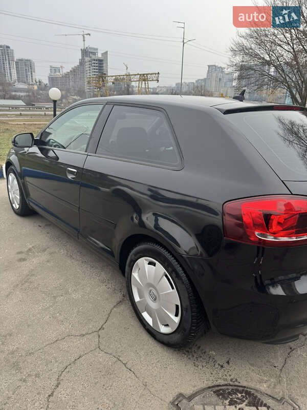 Хэтчбек Audi A3 2012 в Киеве фото 5 Хэтчбек Audi A3 2012 в Киеве