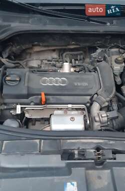 Хэтчбек Audi A3 2010 в 