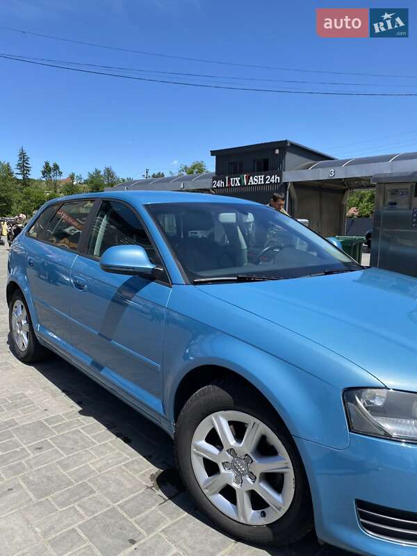 Хэтчбек Audi A3 2010 в Ужгороде