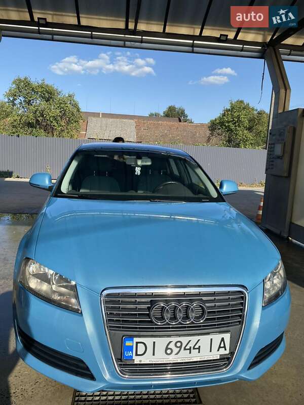 Хэтчбек Audi A3 2010 в Ужгороде