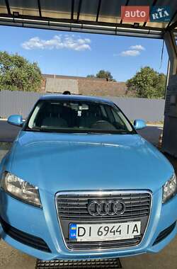 Хэтчбек Audi A3 2010 в 
