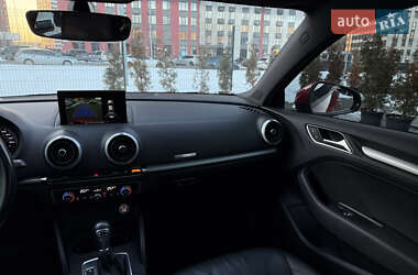 Седан Audi A3 2016 в 
