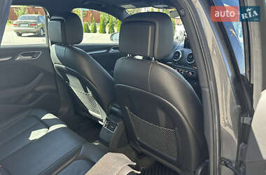 Хэтчбек Audi A3 2017 в 