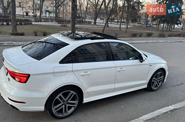 Седан Audi A3 2018 в Києві