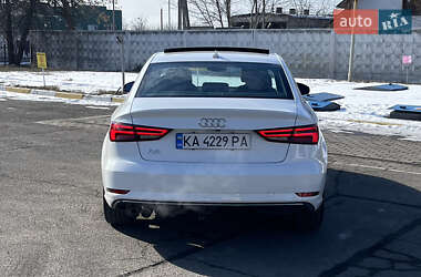 Седан Audi A3 2016 в Києві