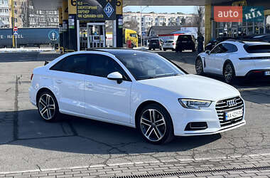 Седан Audi A3 2016 в Києві