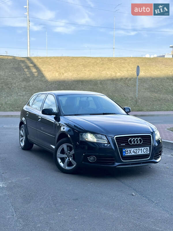 Хэтчбек Audi A3 2012 в Киеве