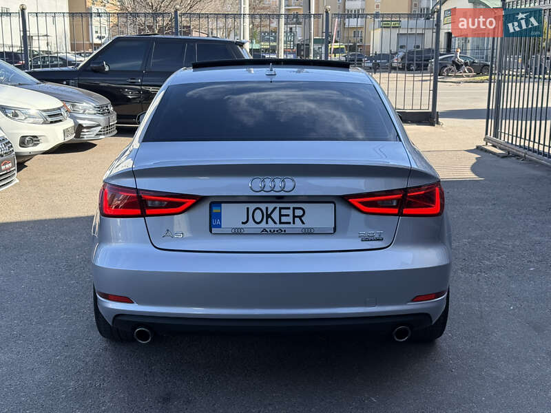 Седан Audi A3 2015 в Одессе