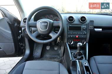 Хэтчбек Audi A3 2007 в 