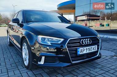 Седан Audi A3 2017 в Запорожье